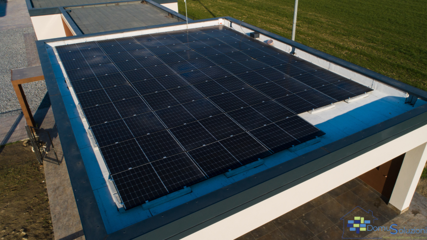 Impianto fotovoltaico, pannelli fotovoltaici sul tetto